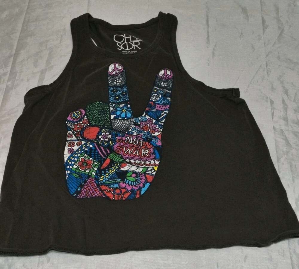 Chaser Make Love Not War 100% Cotton Tank Size Small Peace Sign Charcoal Gray